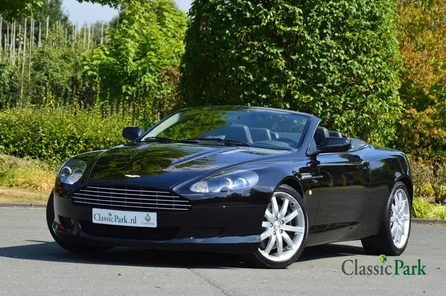 Aston Martin DB9 Volante