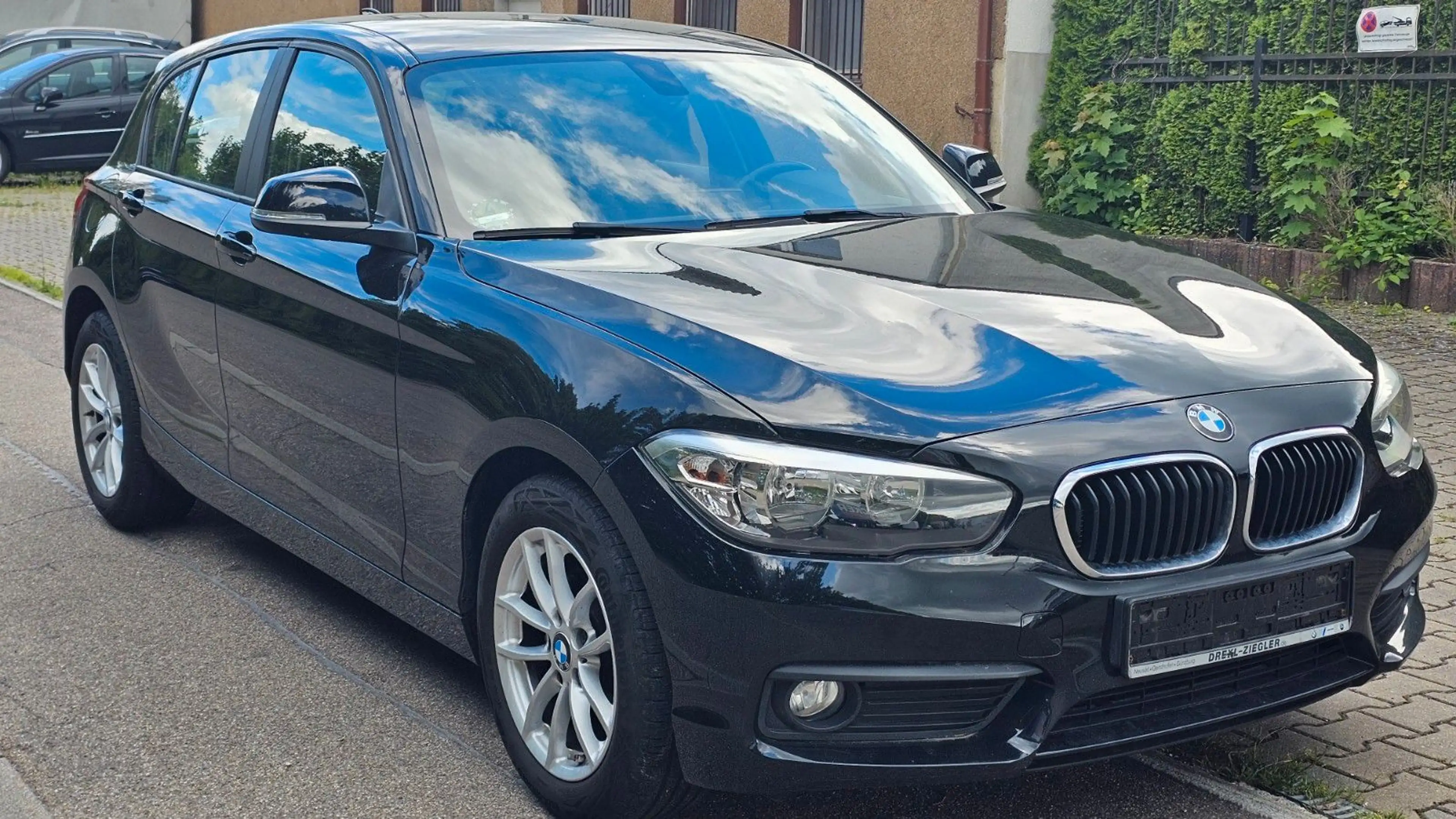 BMW 116 1 Limousine 5-trg. 116 i Advantage — photo 3