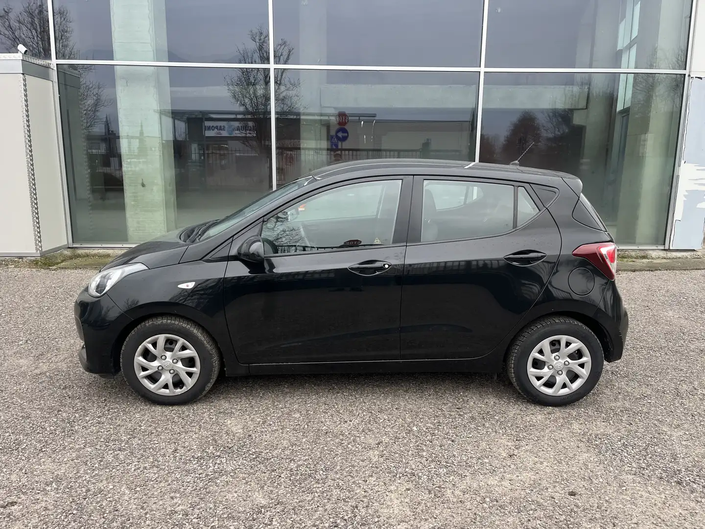 Hyundai i10 i10 II 2017 1.0 Style Negro - 1
