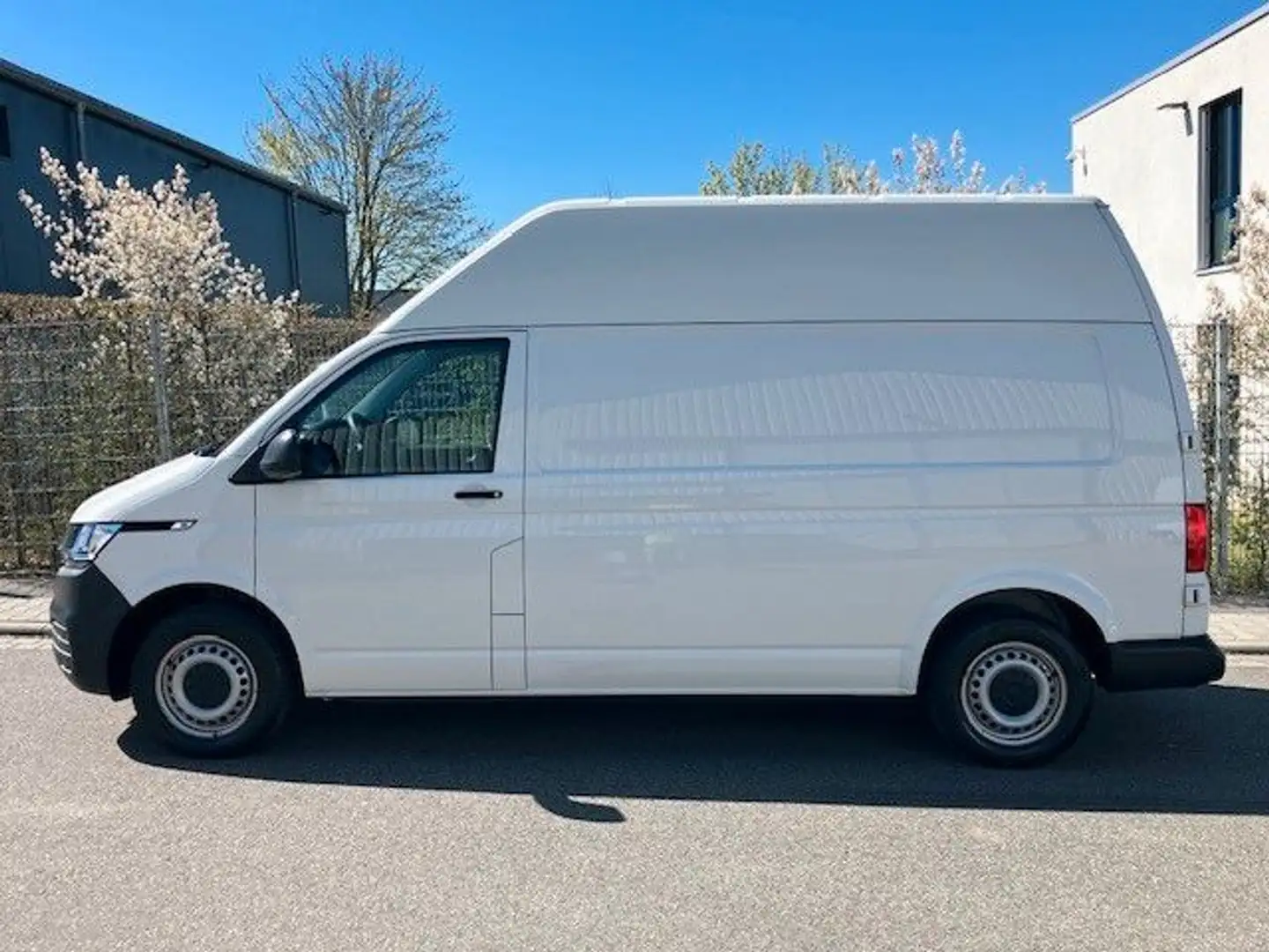 Volkswagen T6.1 Hochdach 2.0 TDI DSG lang 4MOTION "1.Hand" Weiß - 1