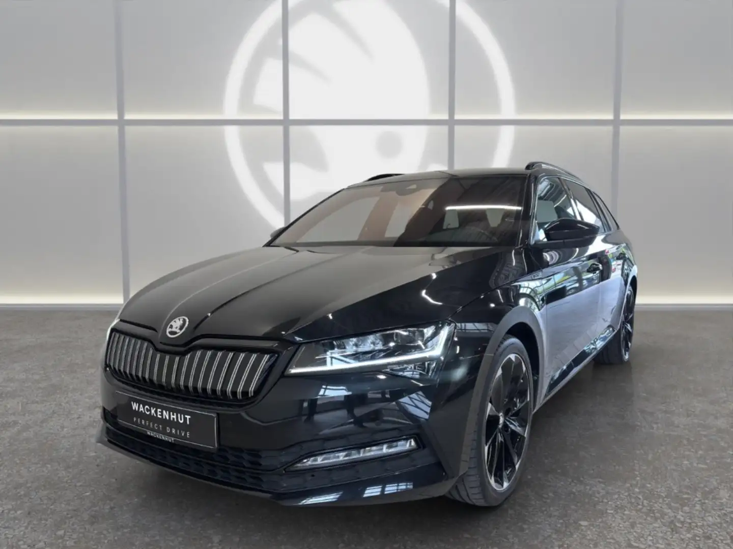 Skoda Superb Combi SportLine 1.4l TSI iV AHK+STDH+360° Schwarz - 2