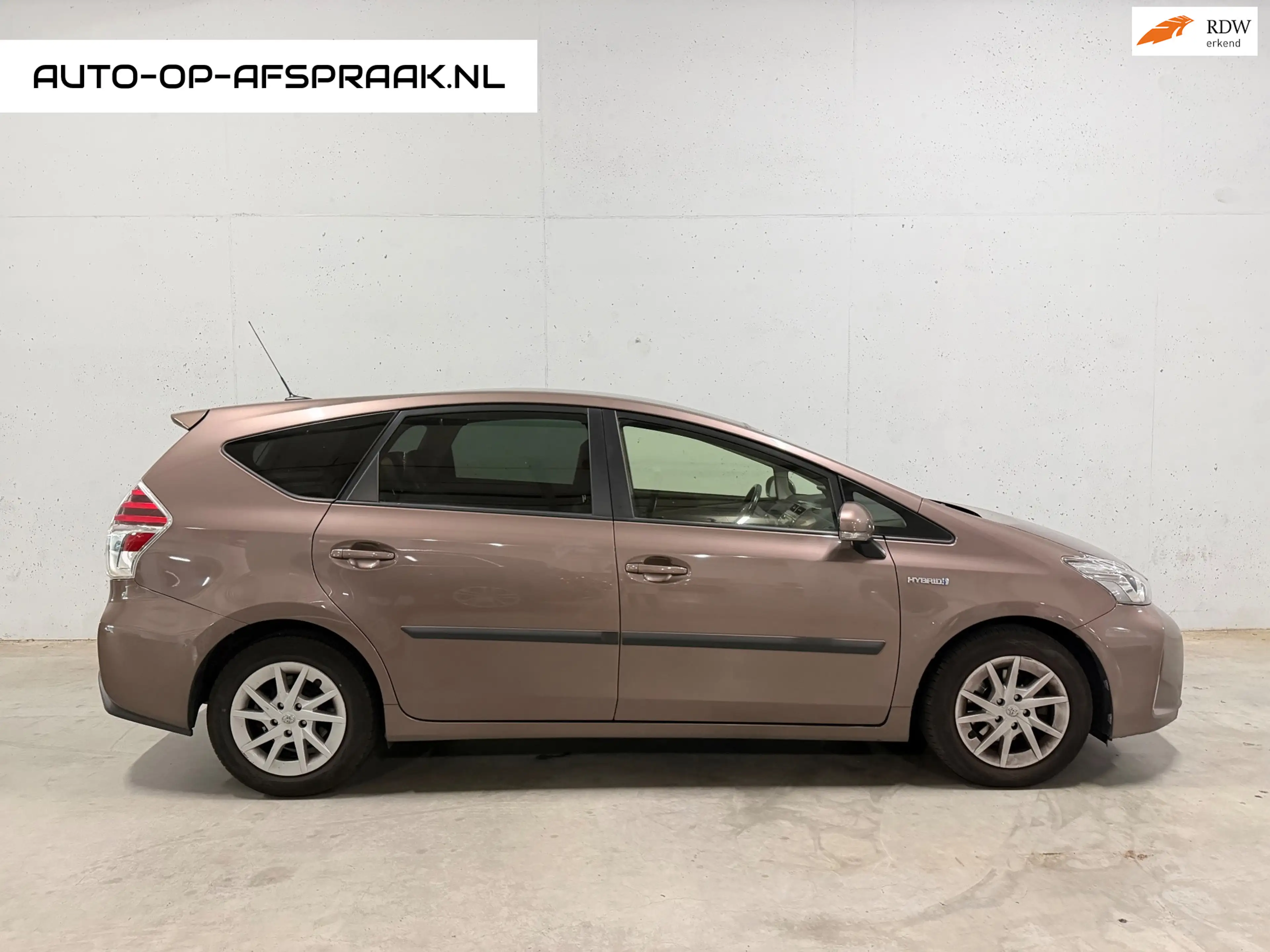 Toyota Prius+ 1.8 Business Plus Pano Automaat 7p Leer Navi Clima