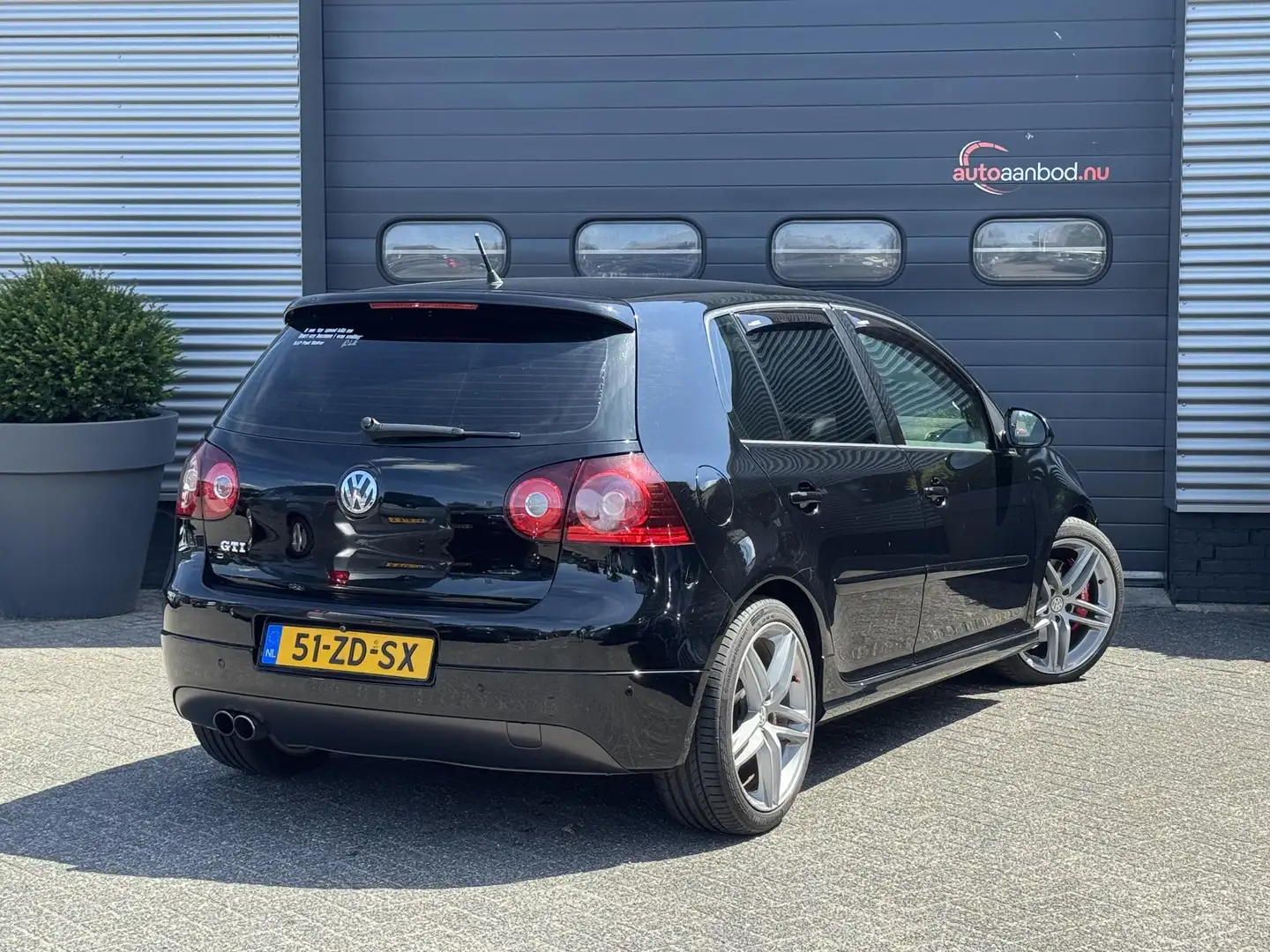 Volkswagen Golf GTI 2.0 TFSI 60 | Camera | Cruise Control | Climate Co Noir - 2