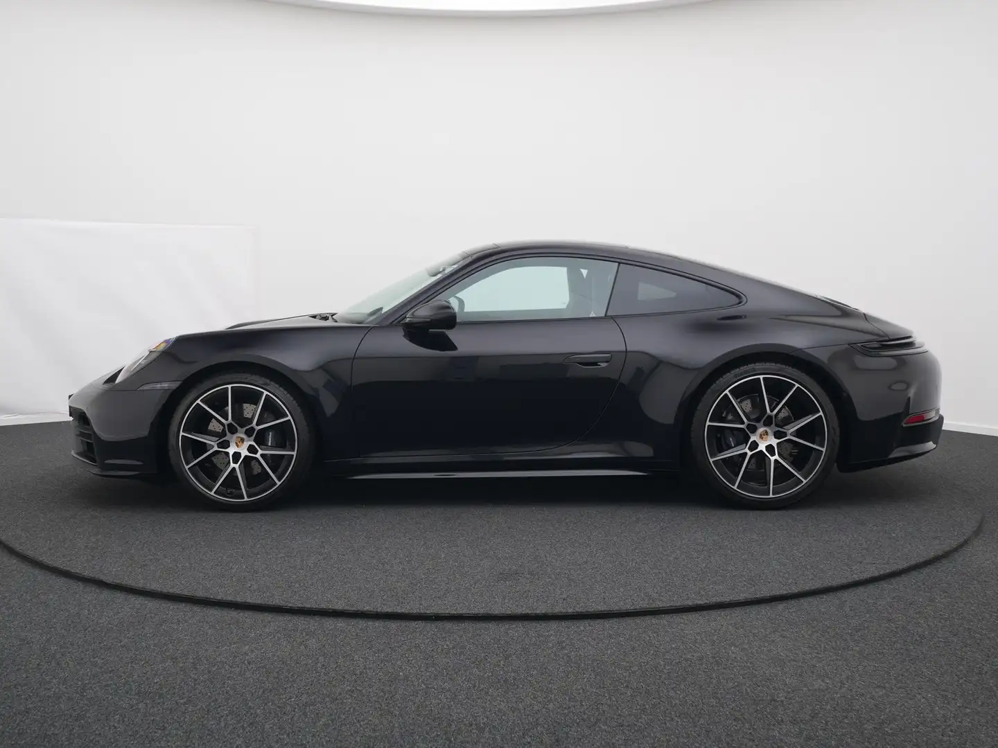 Porsche 992 Carrera Negro - 2