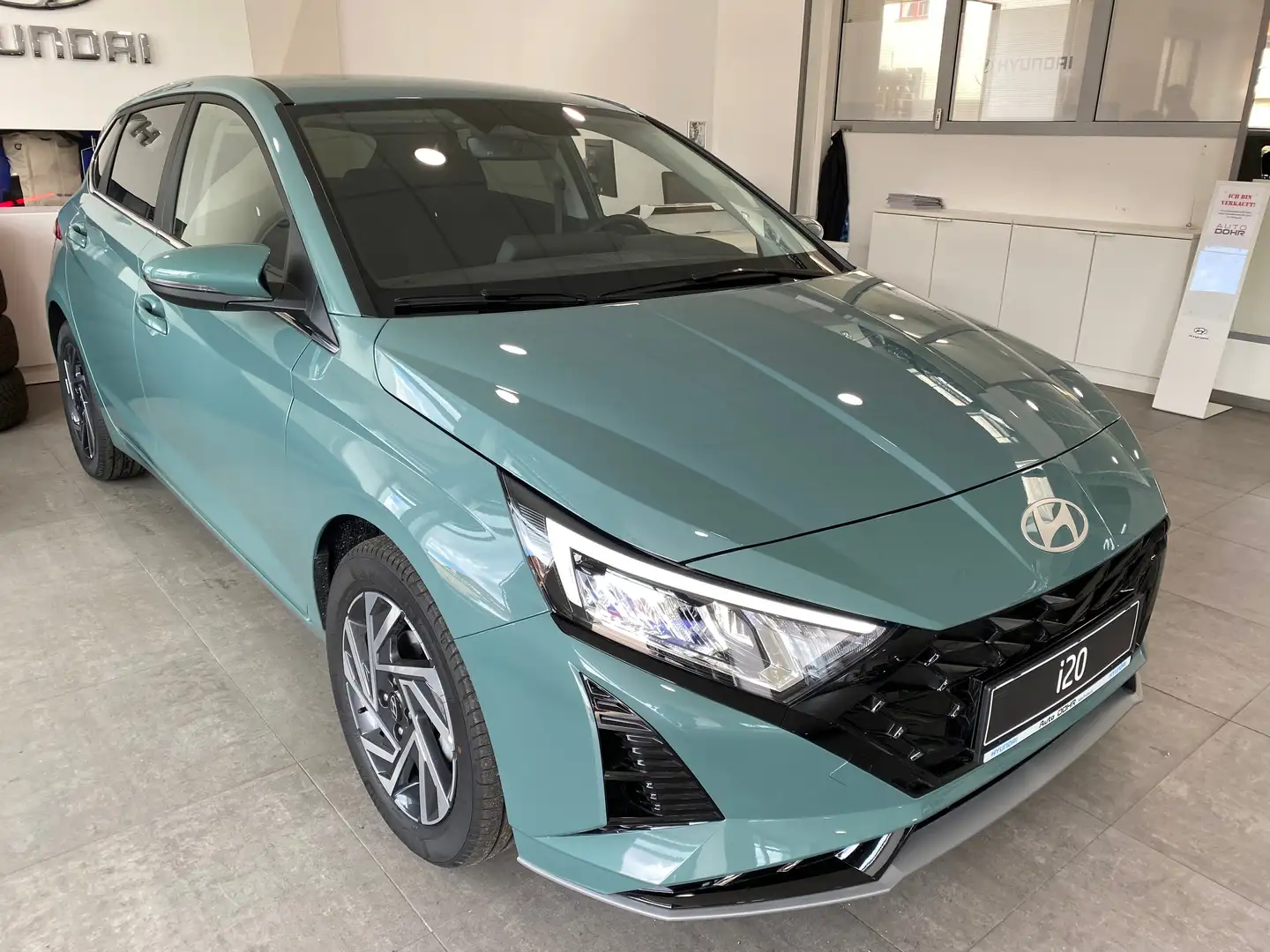 Hyundai i20 1,2 MPI GO PLUS Vert - 1