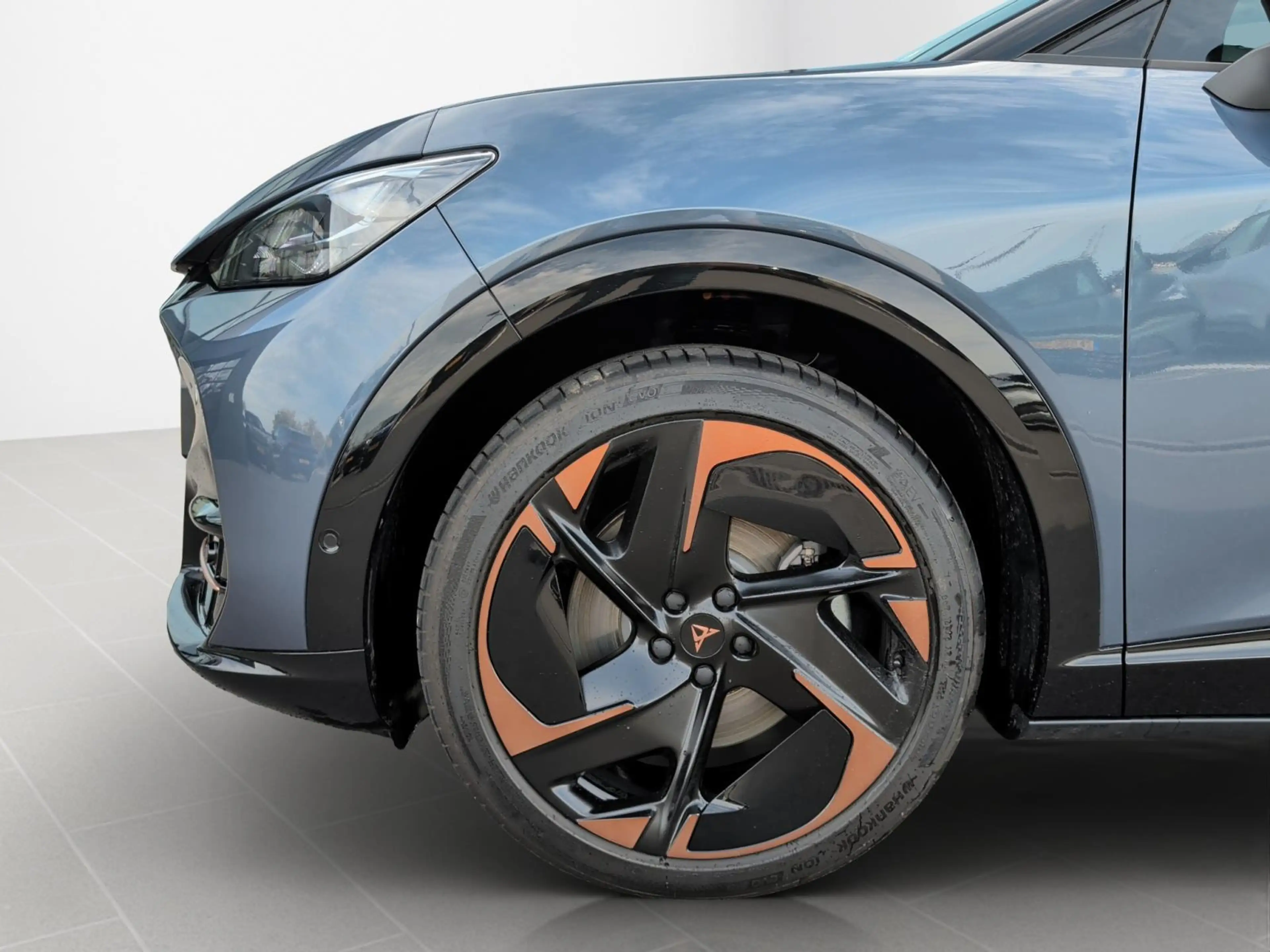 CUPRA Tavascan VZ — photo 7