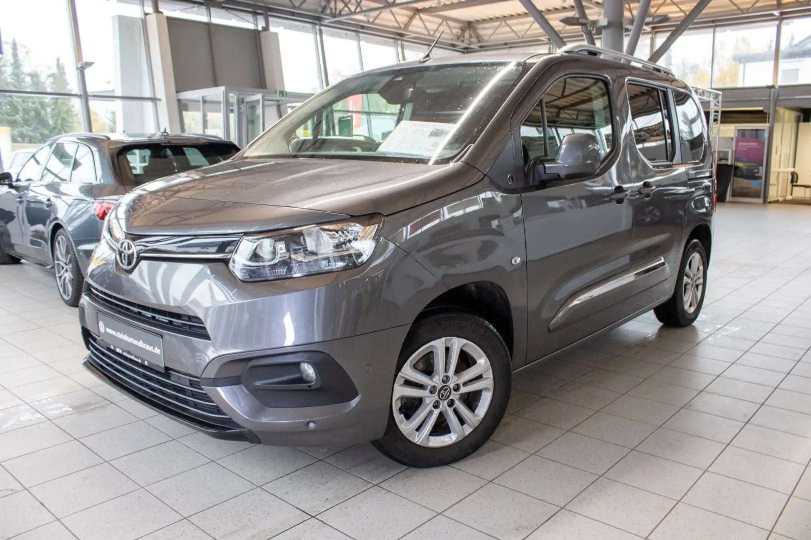 Toyota Proace City City Verso Team | Navi | Kamera | Sitzheizung | Ca Grijs - 1
