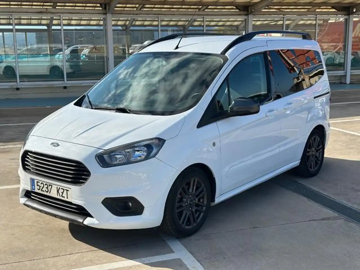 Ford Tourneo Courier 1.0 Ecoboost Sport Blanco - 1