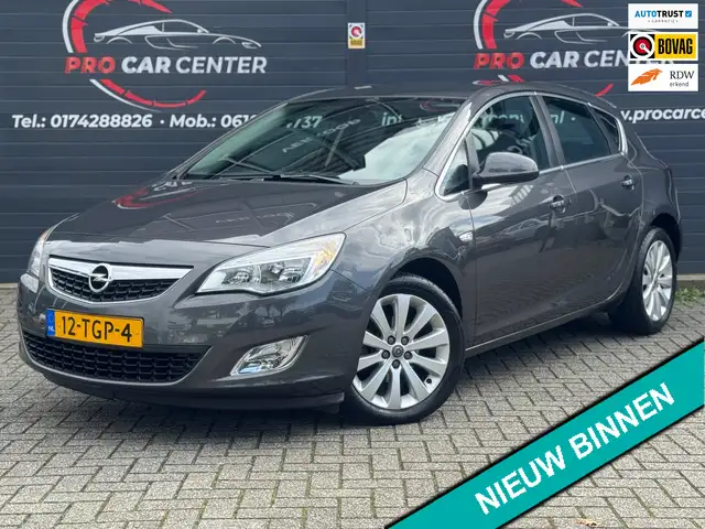Opel Astra 1.4 Turbo Cosmo Climate | Cruise | Dealer onderhou