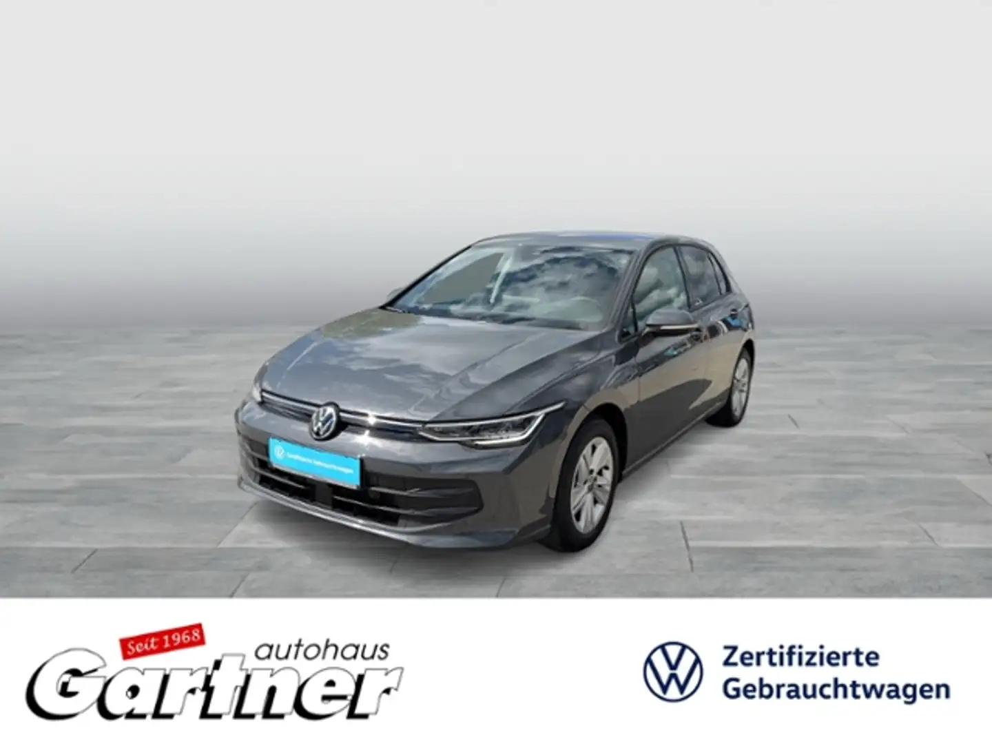 Volkswagen Golf VIII LIFE 1.5 TSI REAR VIEW APP-CON LED ACC SHZG Grijs - 1