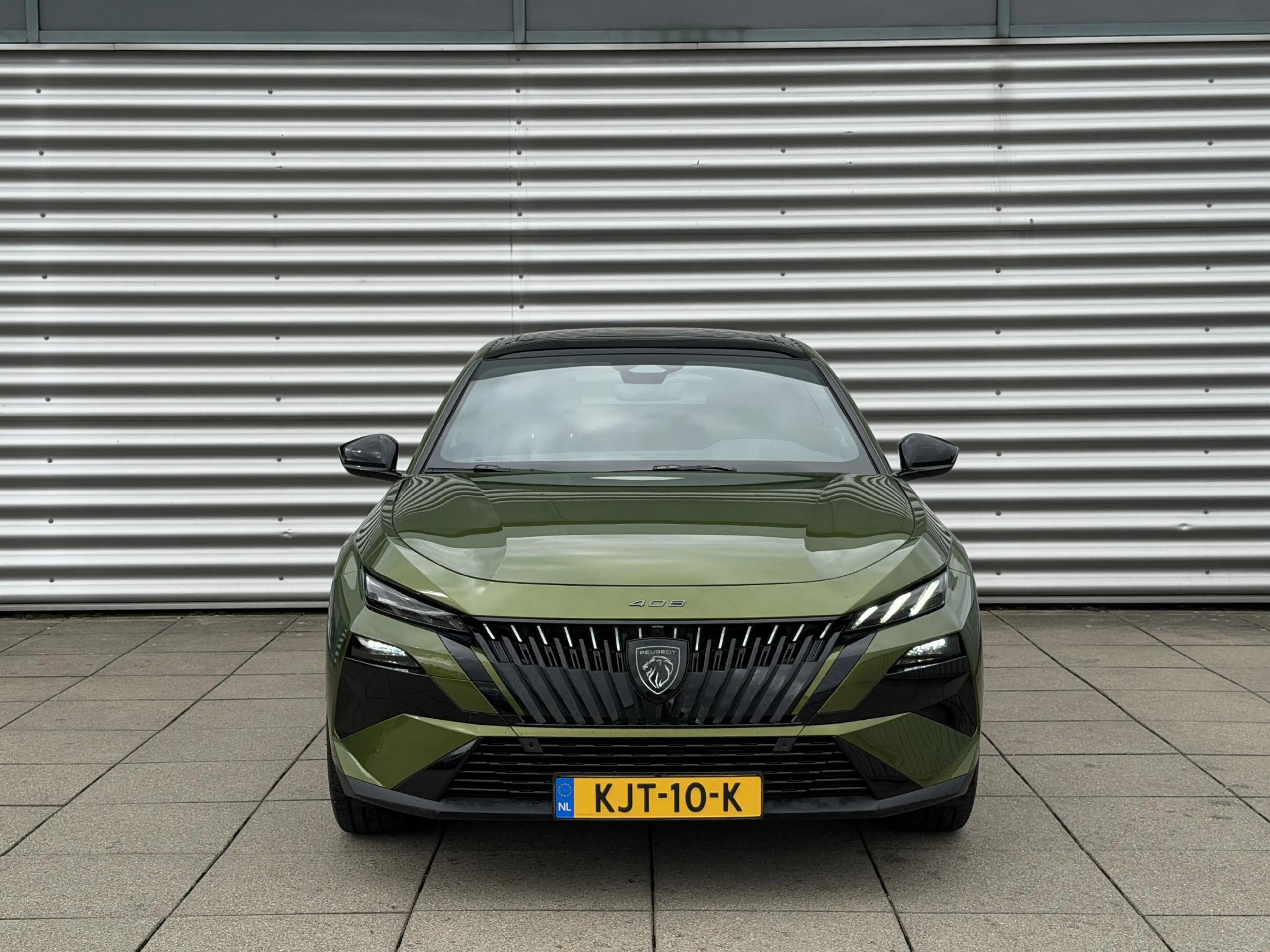 Peugeot 408 e-408 GT Exclusive 58 kWh | Full options | Leder | — photo 2