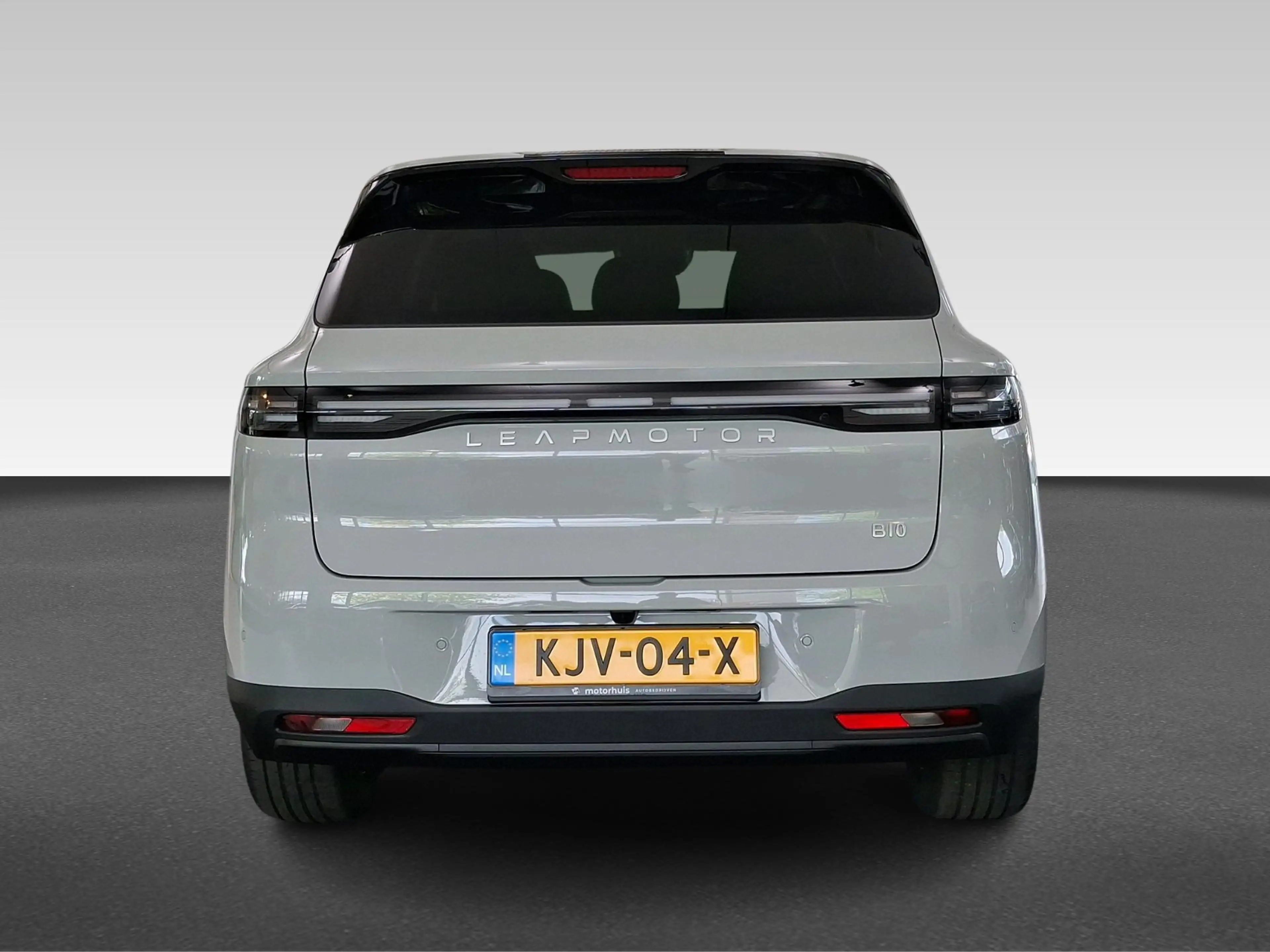 Leapmotor B10 — photo 11