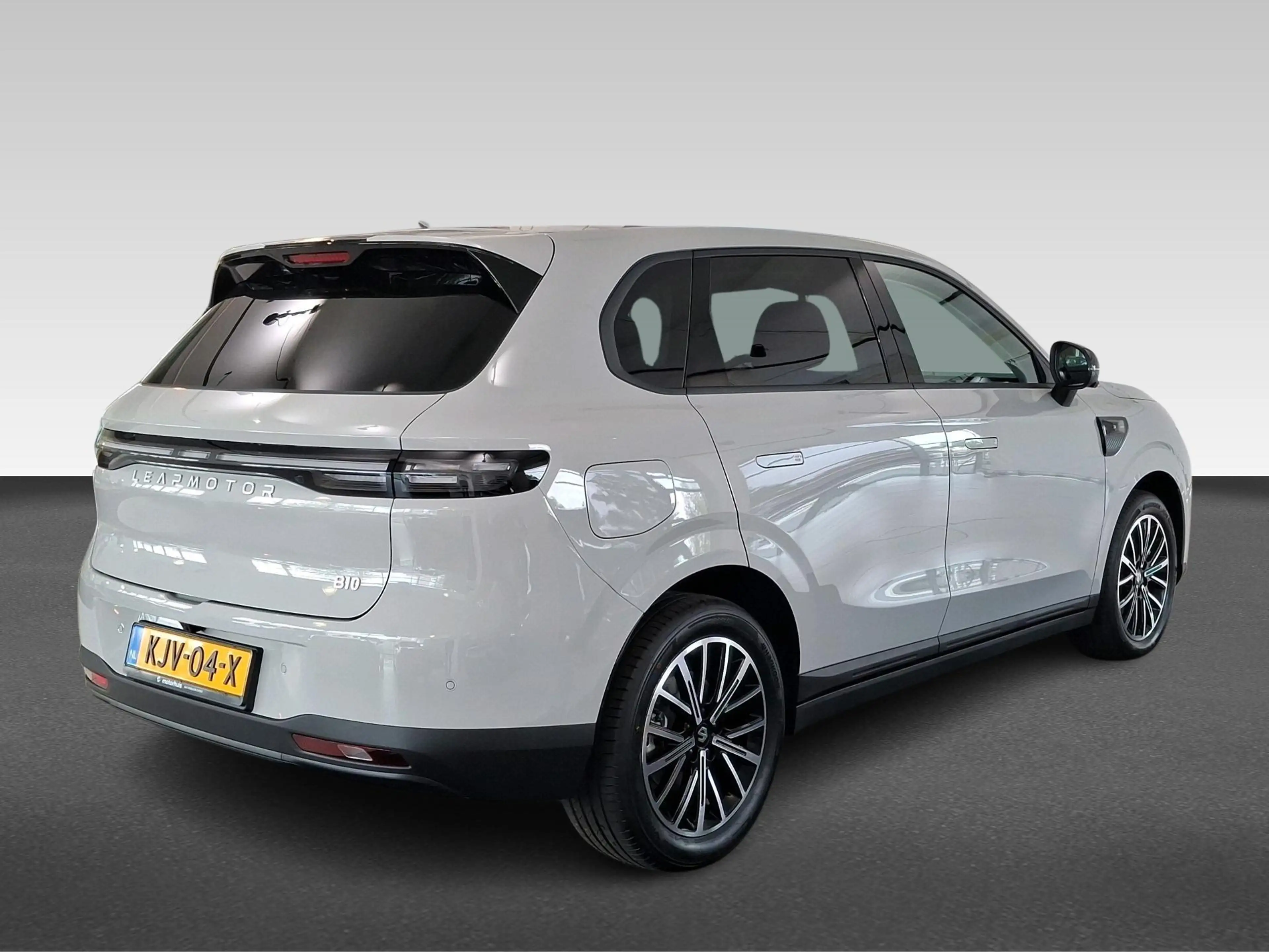 Leapmotor B10 — photo 15