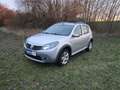 Dacia Sandero Stepway*1,6*Euro 5*1. Hand* Grau - thumbnail 3