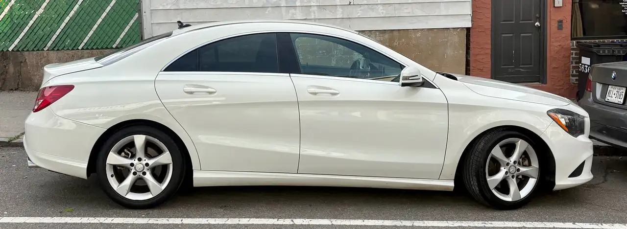 2015 Mercedes-Benz CLA