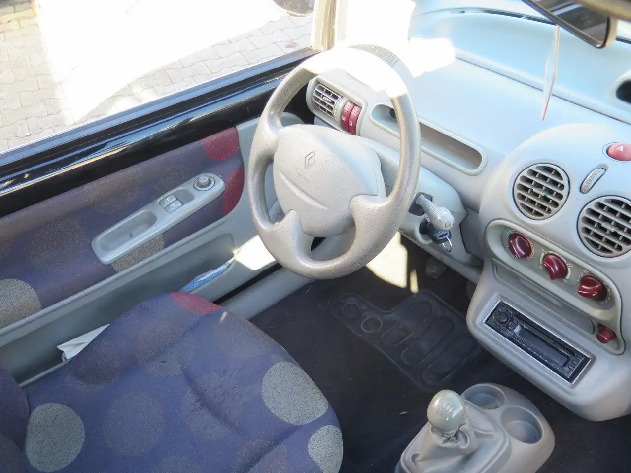 Renault Twingo 1.2 Liberty Faltdach Insp u. Tüv Neu, foto 5