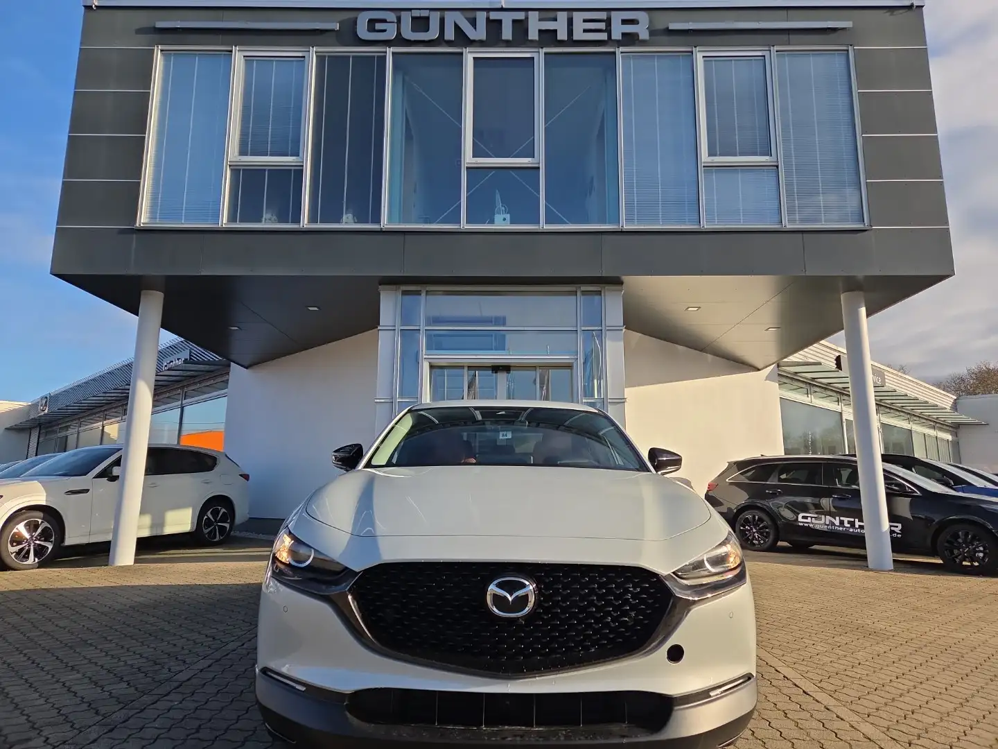 Mazda CX-30 2.5L e-SKYACTIV G 140ps Nagisa,sofort Weiß - 1