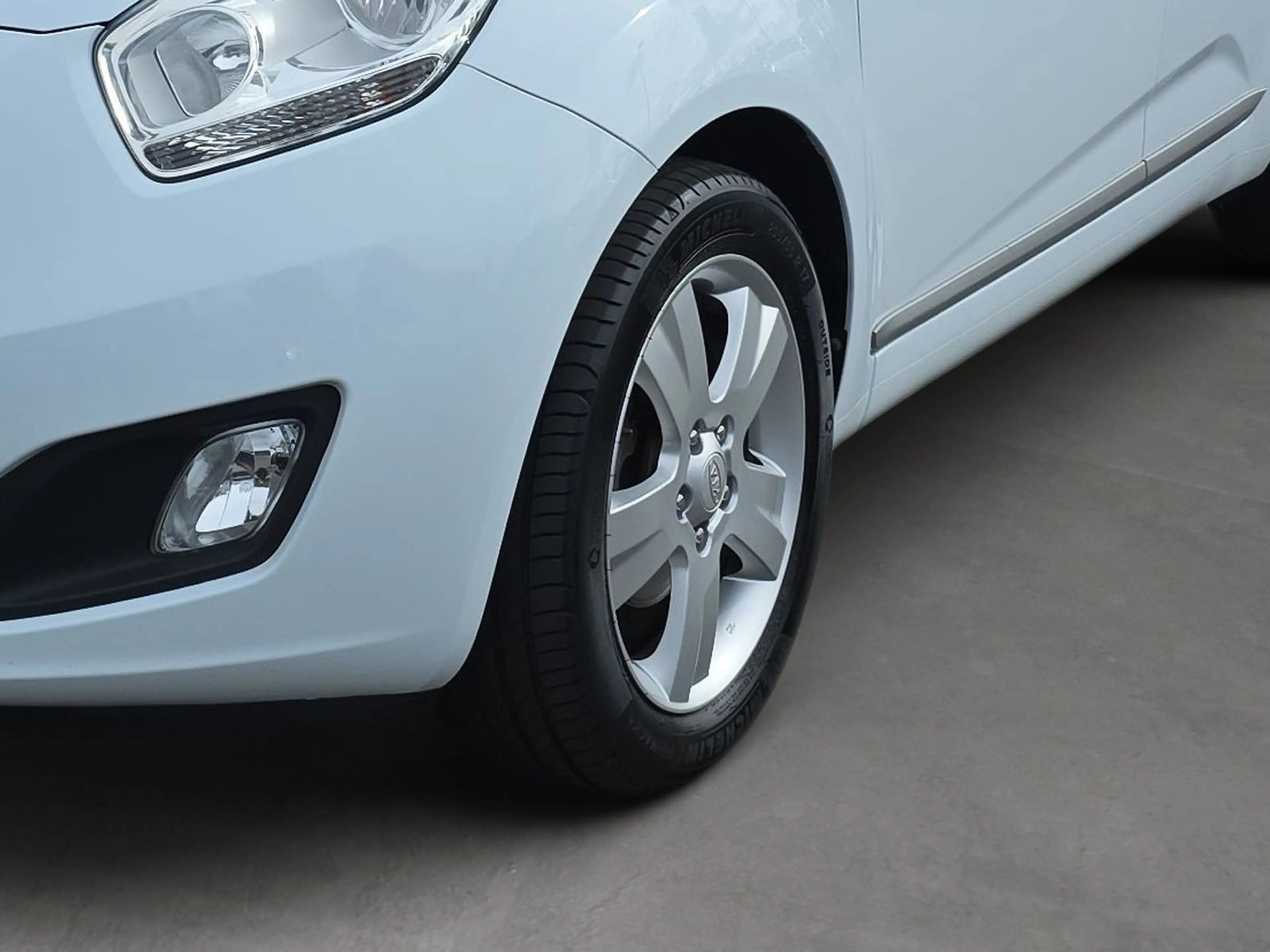 Kia Venga 1.4 Attract Sitzheizung PDC — photo 8
