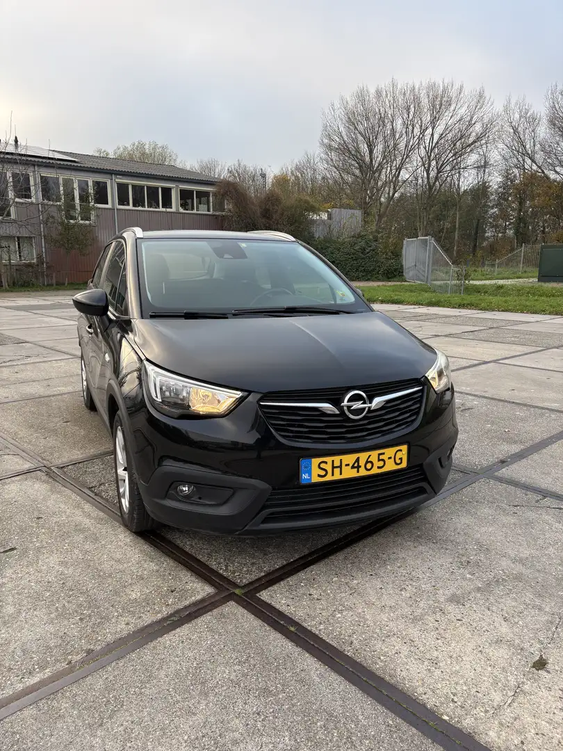 Opel Crossland X 1.2 Online Edition Fekete - 1