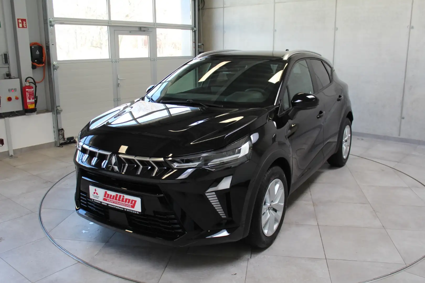 Mitsubishi ASX PLUS 1.3 T-Benziner 7-DCT Automatik Zwart - 2