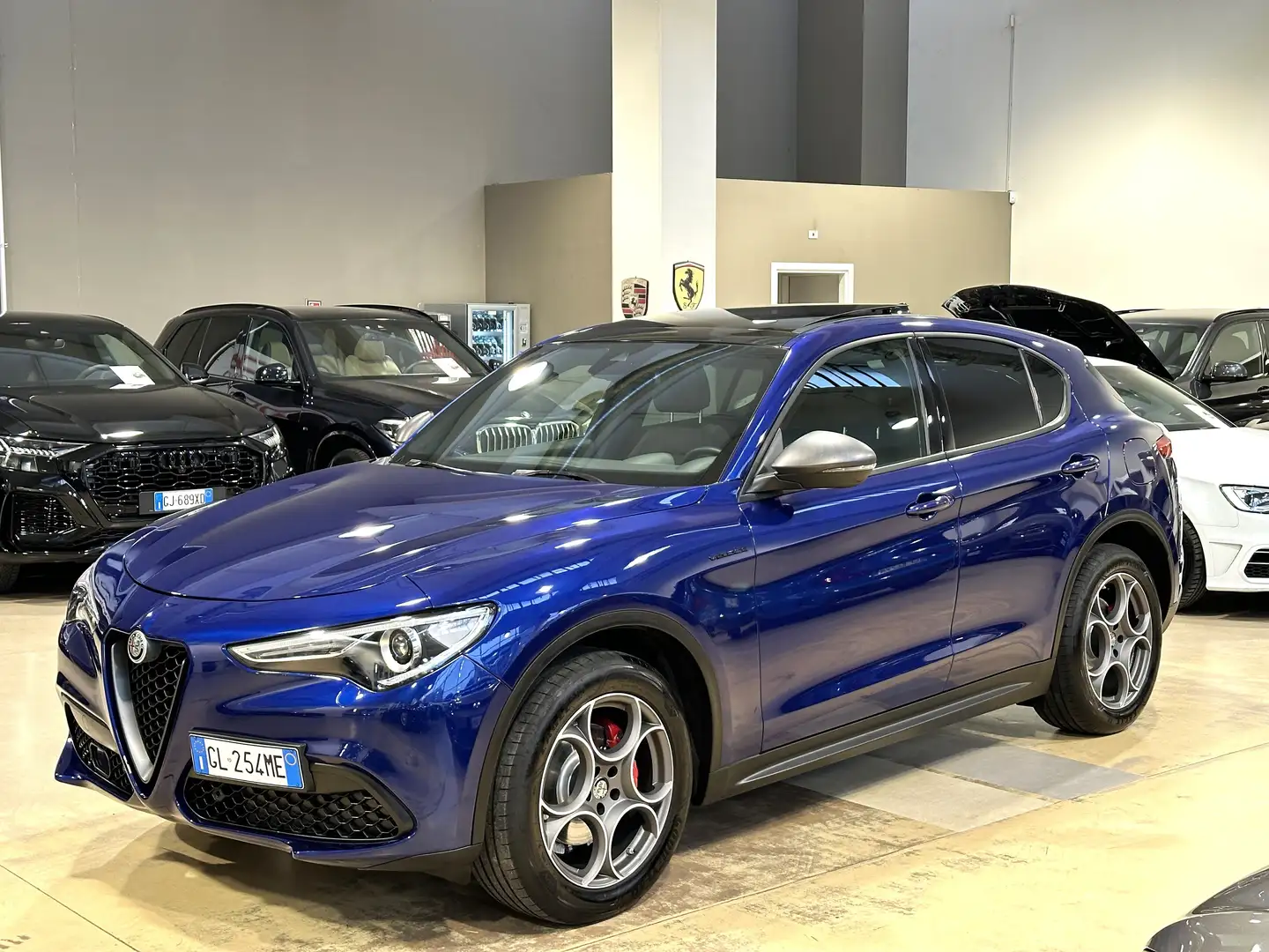 Alfa Romeo Stelvio 2.0 t Sprint Q4 200cv - Tetto - 19" - Camera -FULL Blue - 1