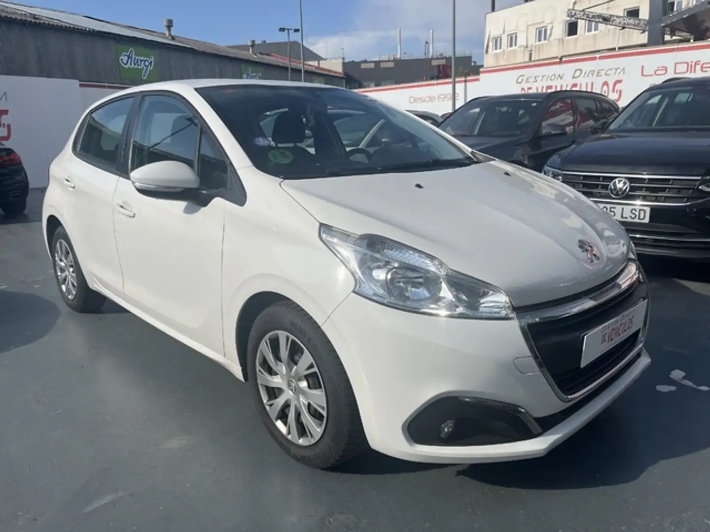 Peugeot 208 1.2 PureTech S&S Active 82 Bianco - 1
