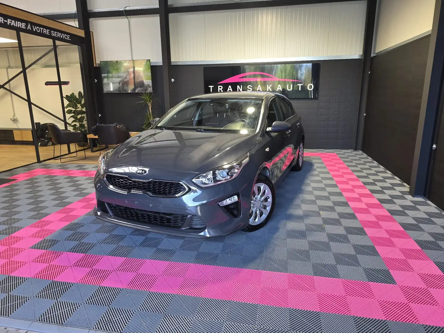 Kia Ceed / cee'd Ceed 1.4i More Gris - 1