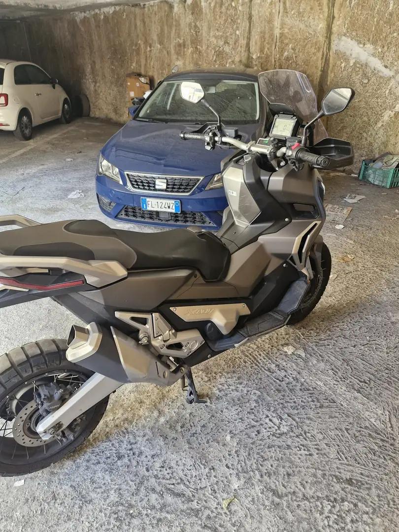 Honda X-ADV Gri - 1