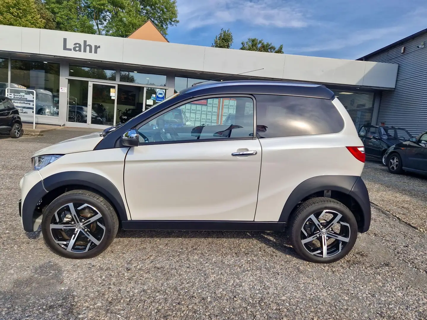 Aixam Crossover Fahren ab 15 Jahren / Neupreis 22.000€ 6 kW (8 ... Weiß - 2
