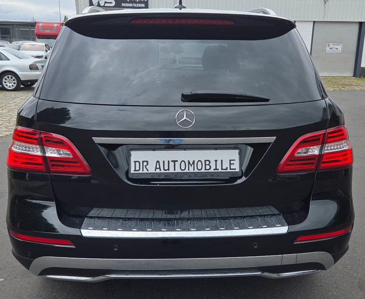 Mercedes-Benz ML 350 CDI BlueTec 4Matic On/Offroad ACC LED — photo 4