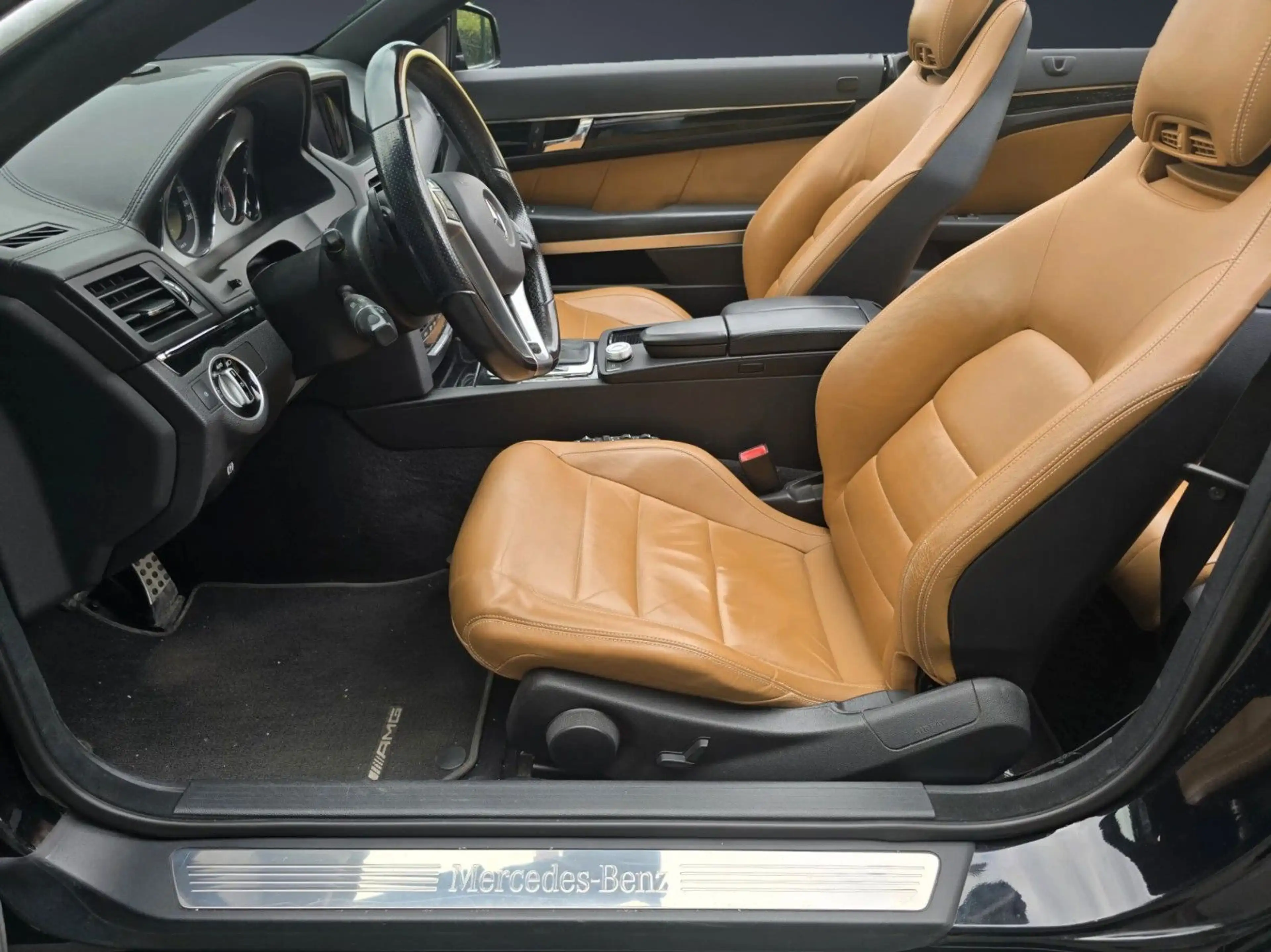 Mercedes-Benz E 350 E350 Cabrio AMG Line/Harman Kardon/ACC/Airscarf — photo 12