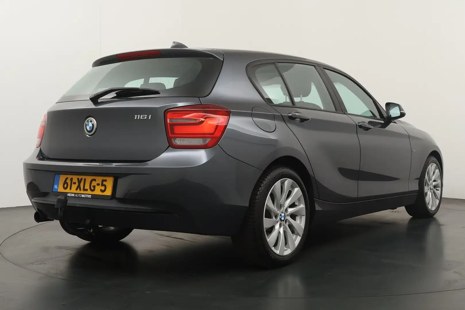 BMW 116 1-serie 116i Business+ Automaat | Trekhaak | Navig Grijs - 2
