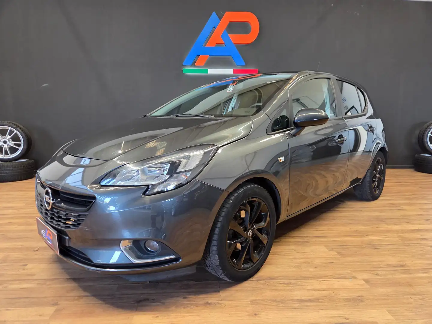 Opel Corsa Corsa 5p 1.4 b-Color Gpl 90cv Grigio - 1