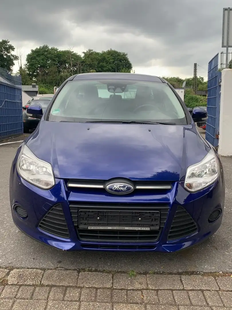 Ford Focus Turnier Trend 1.0*01/27 TÜV*KLIMA*1-HD* Blauw - 2