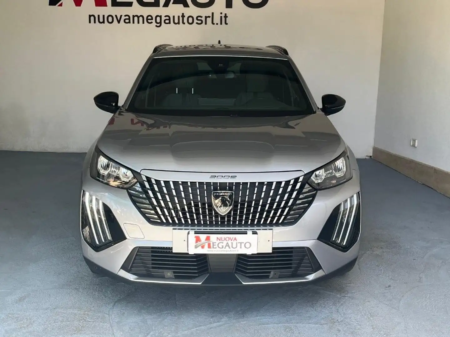 Peugeot 2008 PureTech 100 S&S Allure Gris - 2