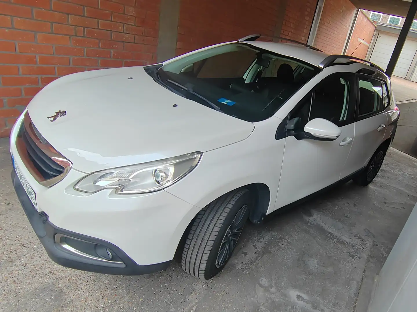 Peugeot 2008 1.2i PureTech Active S&S - 2