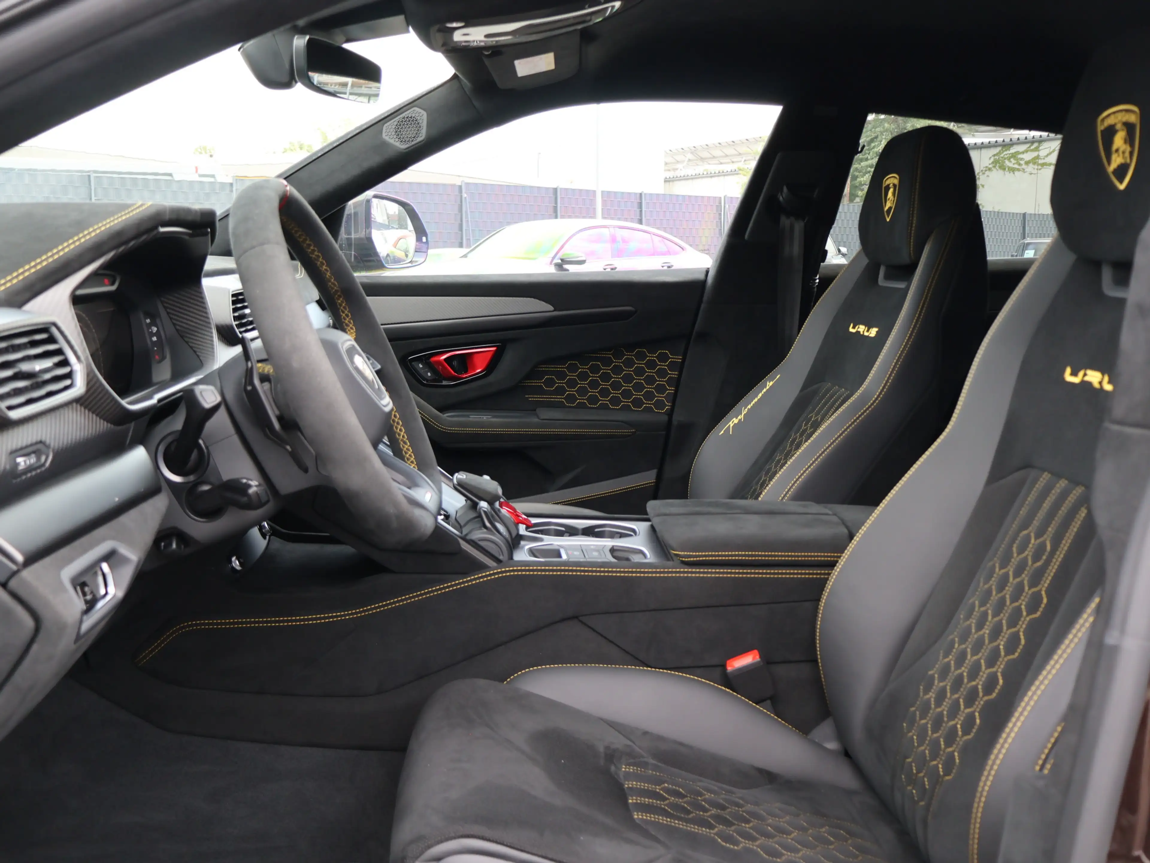 Lamborghini Urus Performante AdPersonam 4Sitz-Carbon-B&O — photo 12