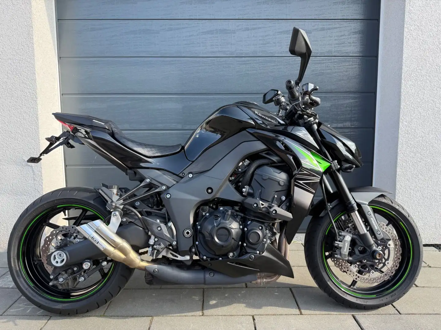 Kawasaki Z 1000 1. Hand TOP Zustand | IXIL Negro - 1