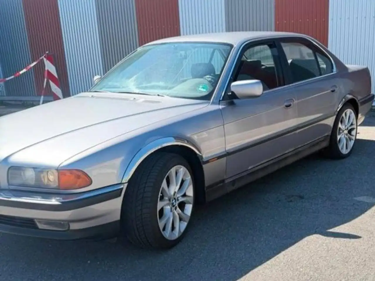 BMW 728iL, foto 4