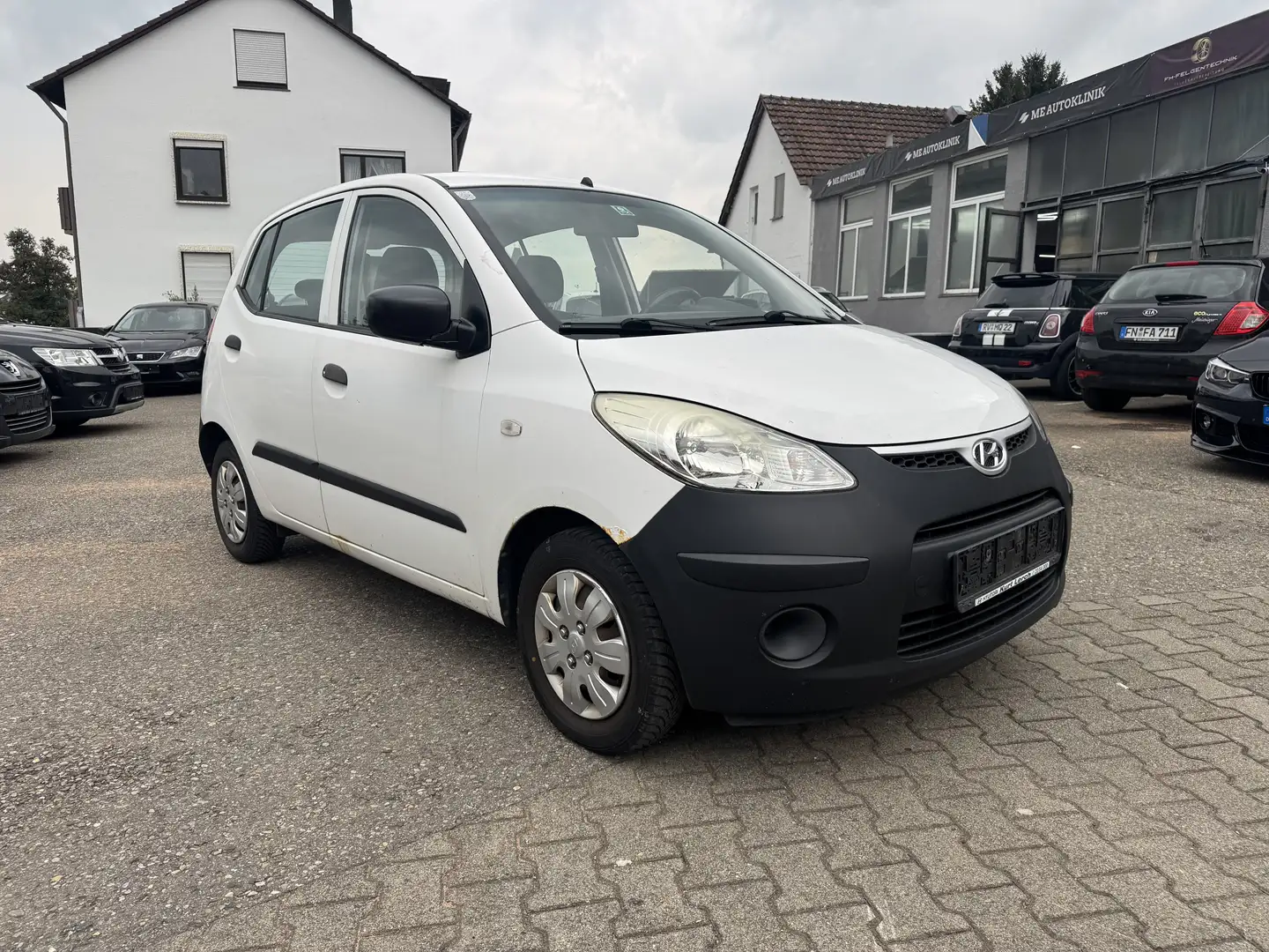Hyundai i10 i10 1.1 Classic Weiß - 1
