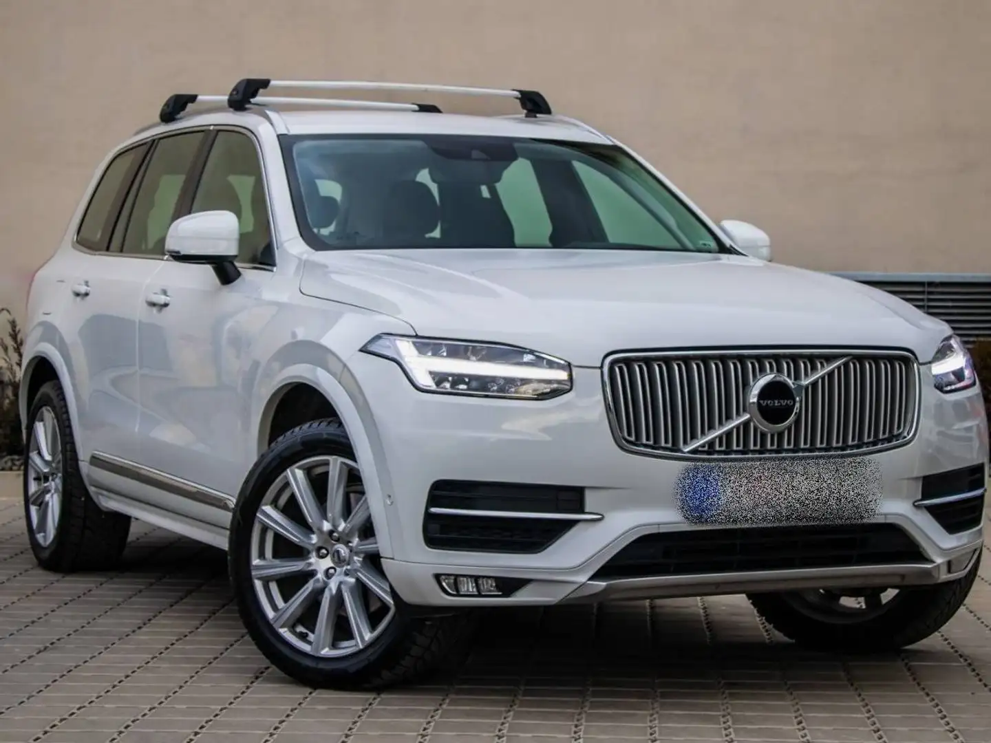 Volvo XC90 XC90 2.0D D5 AWD Geartronic Inscription Weiß - 2