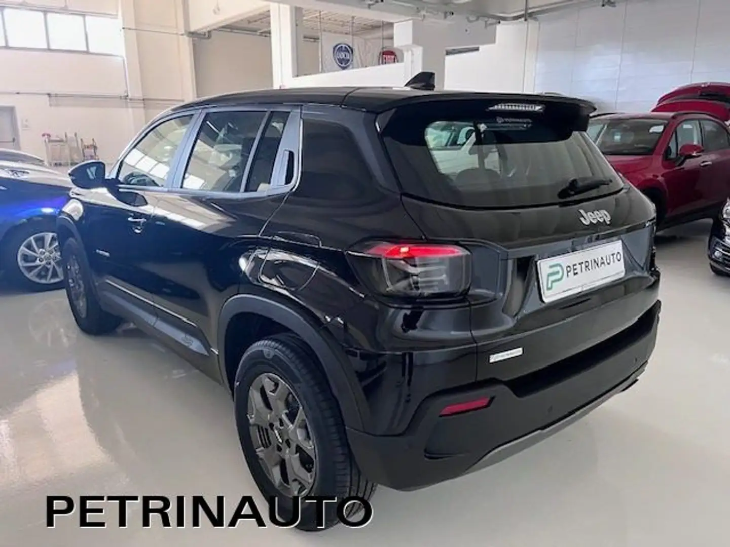 Jeep Avenger 1.2 Turbo Longitude MY'25 Km. Zero Negro - 2