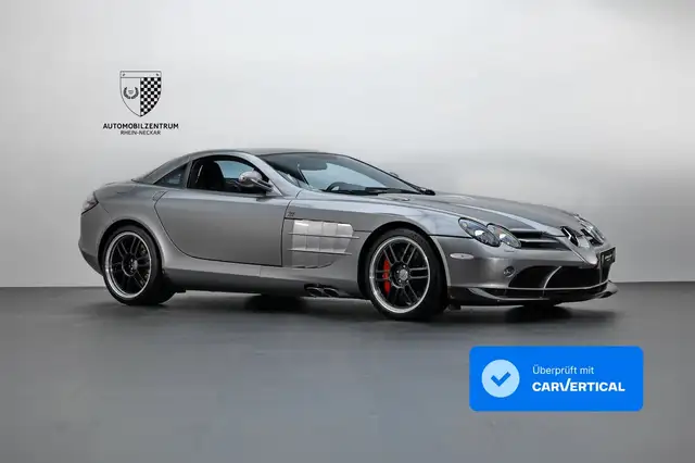 Mercedes-Benz SLR