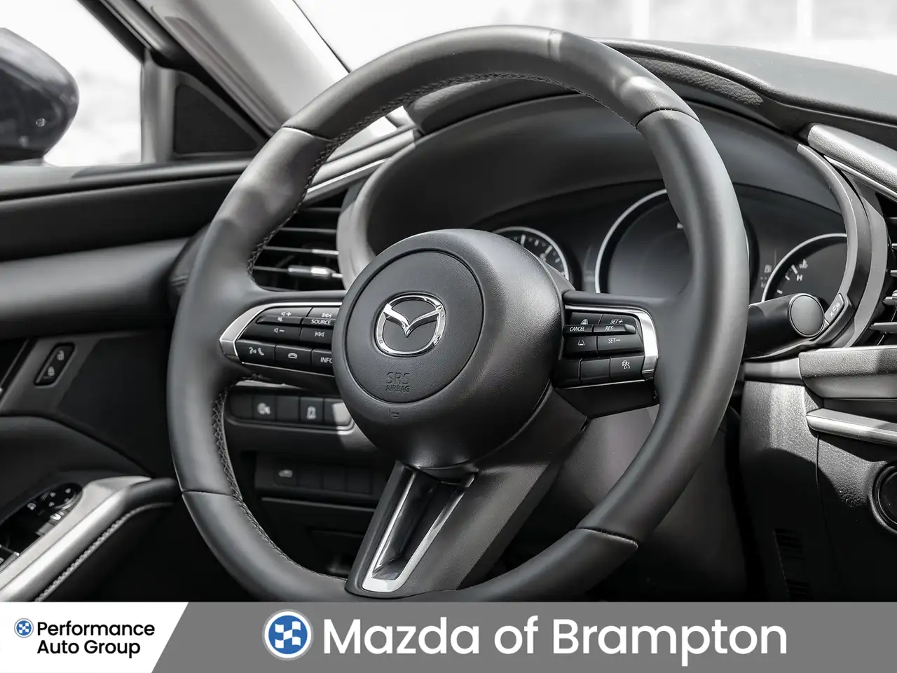 Mazda 3 снимка Mazda 3