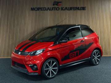 Sport Ferrari Rot / GTI SPORT PACK / 8 PS Kubota motor / RFK / 45 km/h Leichtnobile