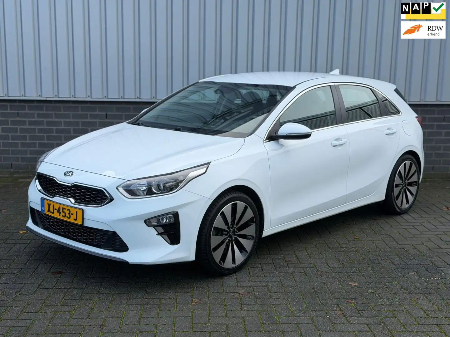 Kia Ceed / cee'd 1.0 T-GDi DynamicLine |Navi|CruiseCtrl|Airco|Camer Wit - 1