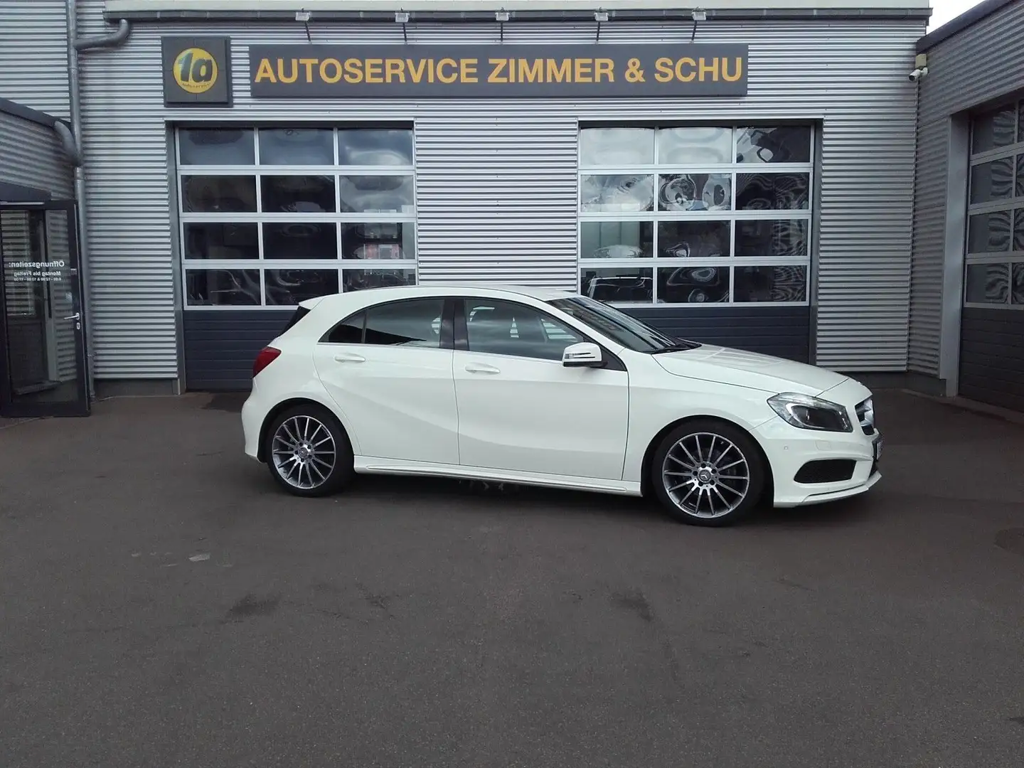 Mercedes-Benz A 200 A -Klasse A 200 BlueEfficiency Blanco - 1
