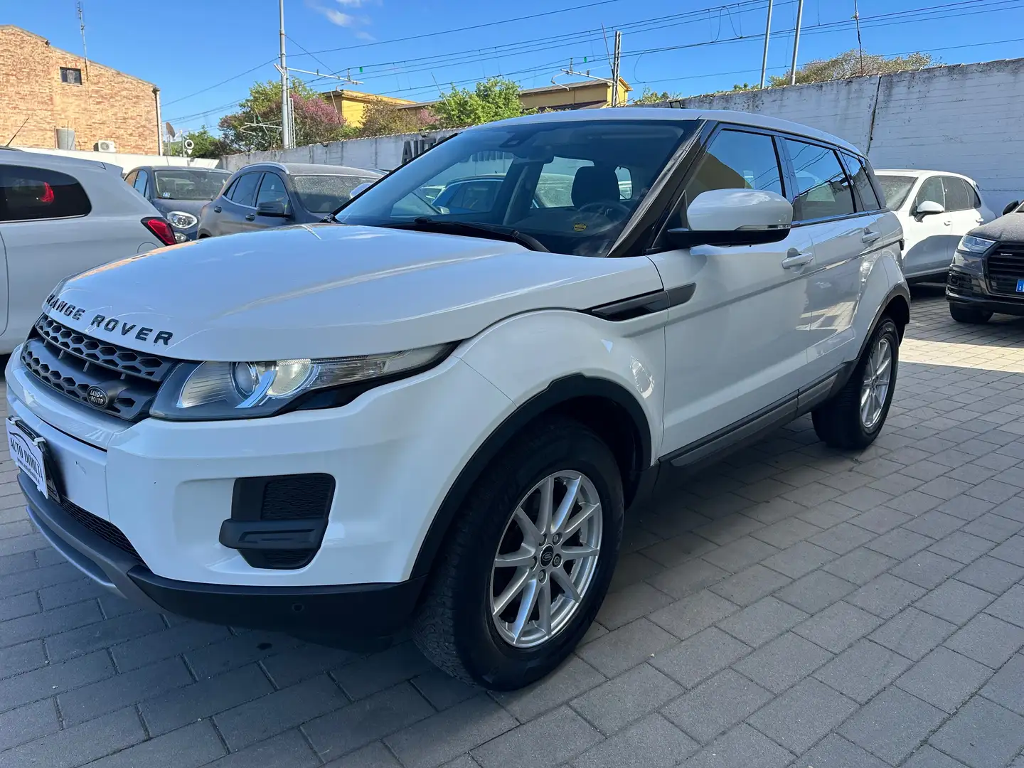 Land Rover Range Rover Evoque Range Rover Evoque 5p 2.2 td4 Pure 150cv Bianco - 2