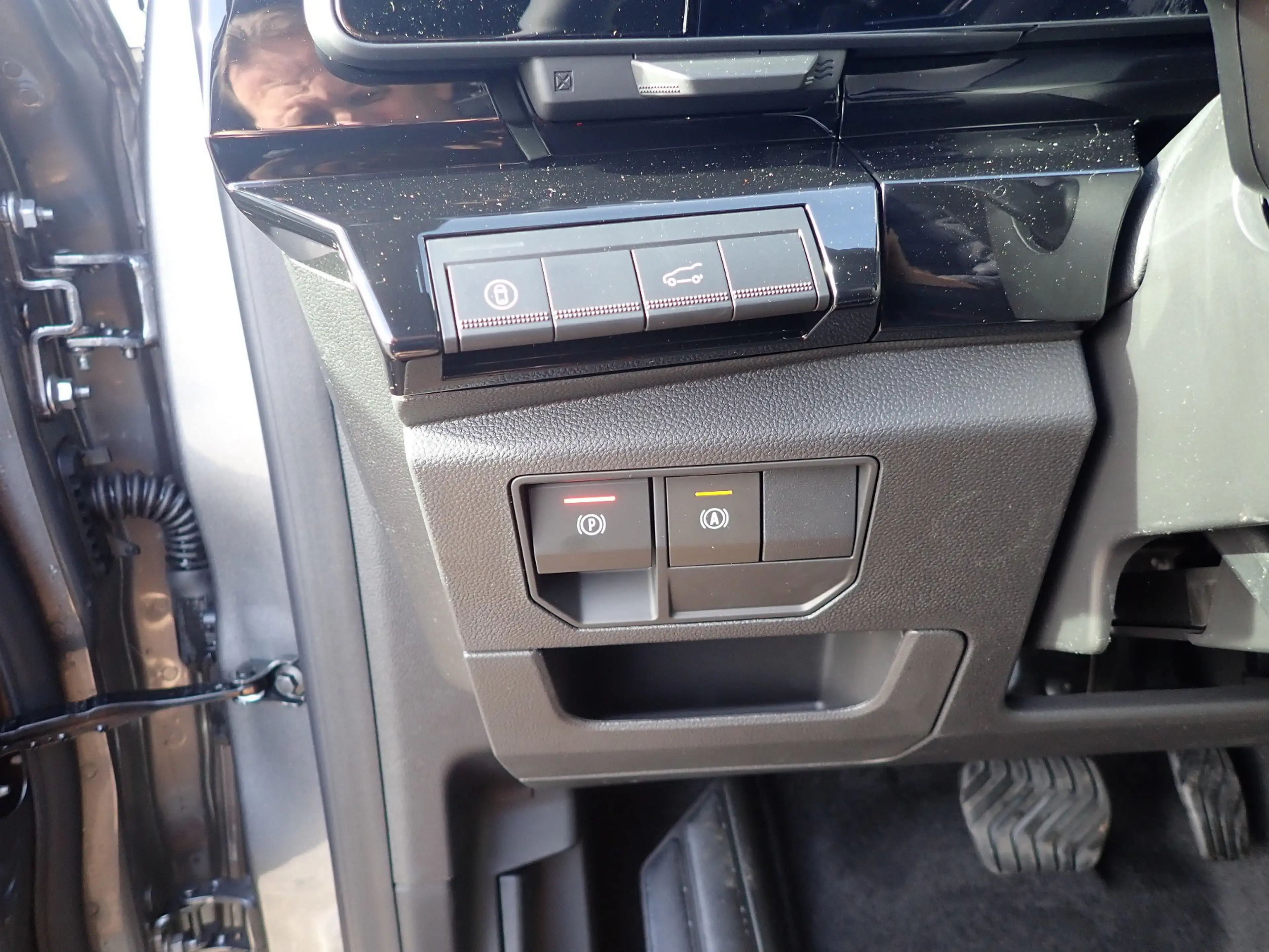 Renault Rafale Techno 200 E-Tech Full Hybrid — photo 15