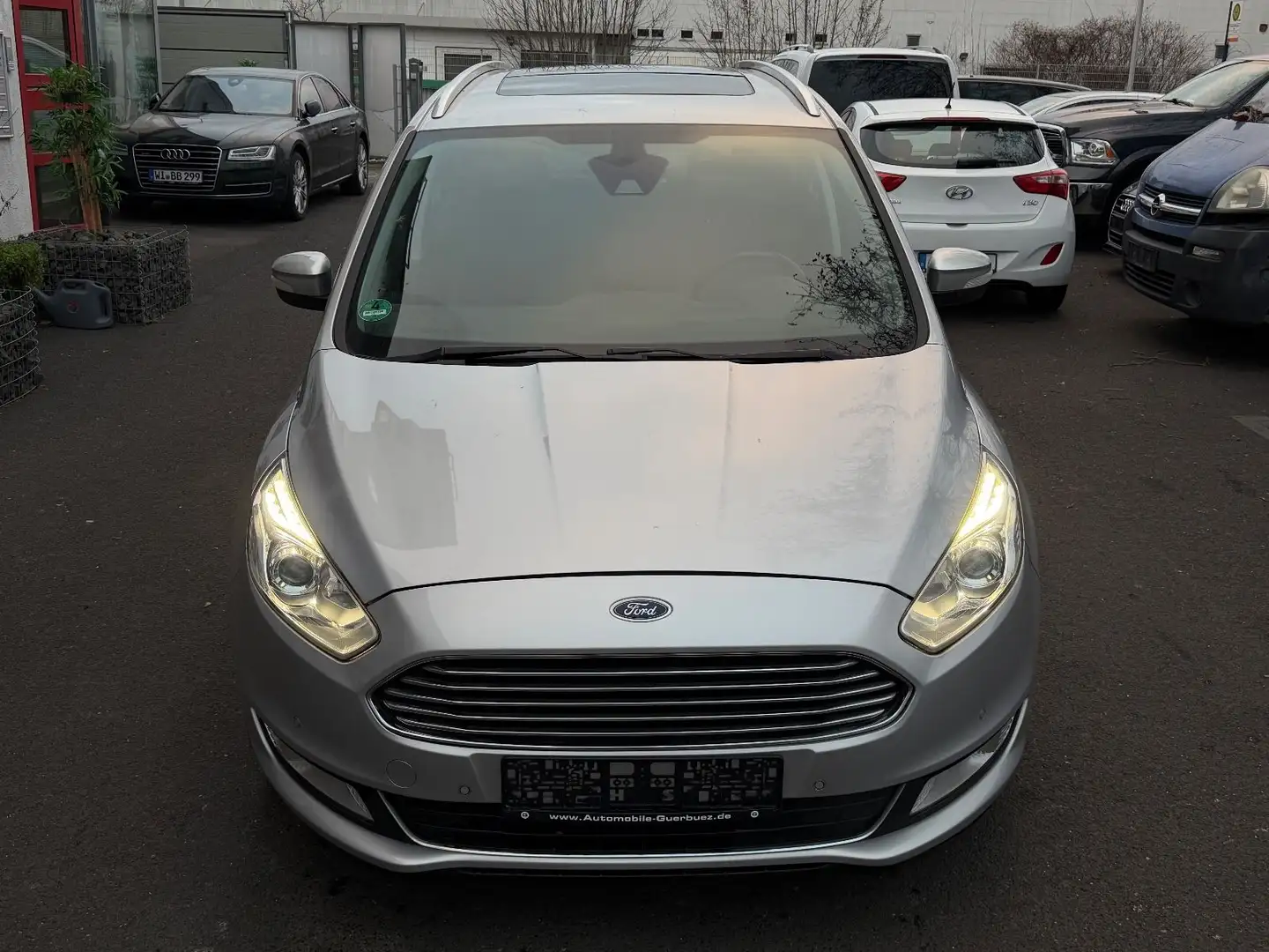 Ford Galaxy Titanium 7-SITZER~PANO~NAVI~2.HAND~EU6 Argent - 2